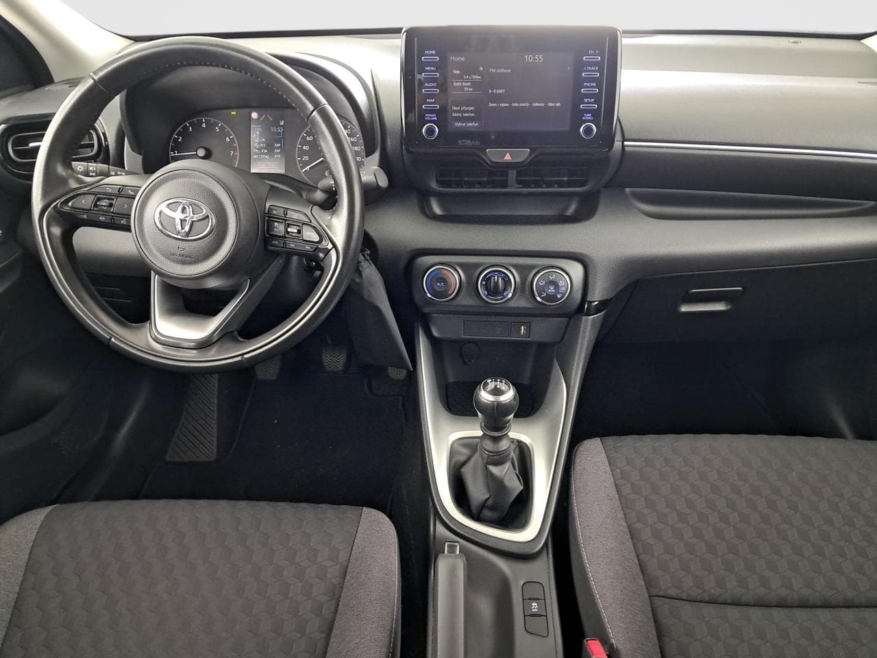 2021 Toyota YARIS - 10