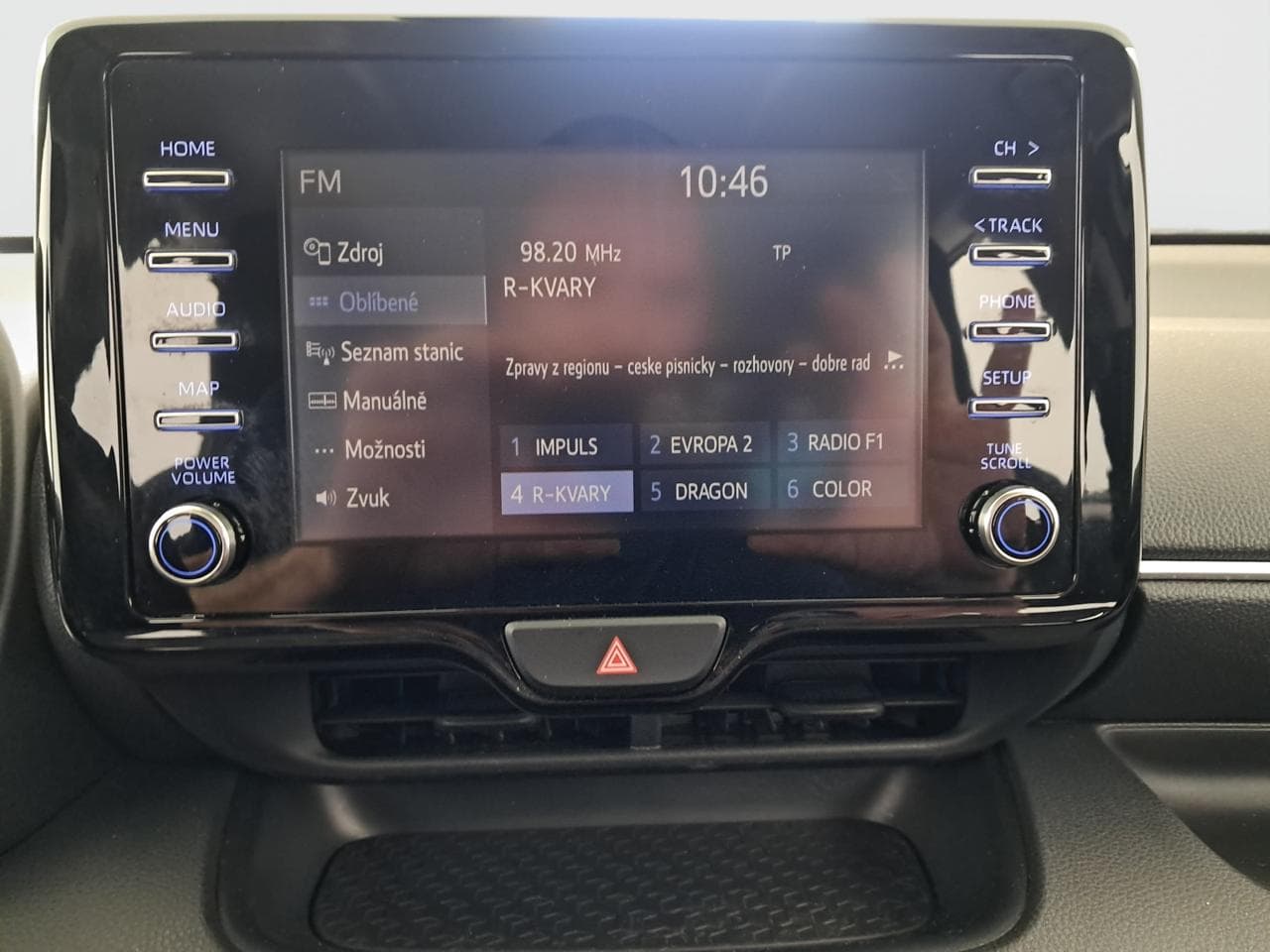 2021 Toyota YARIS - 18