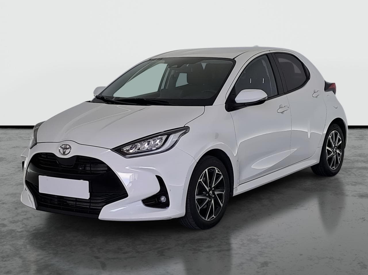 2021 Toyota YARIS - 3