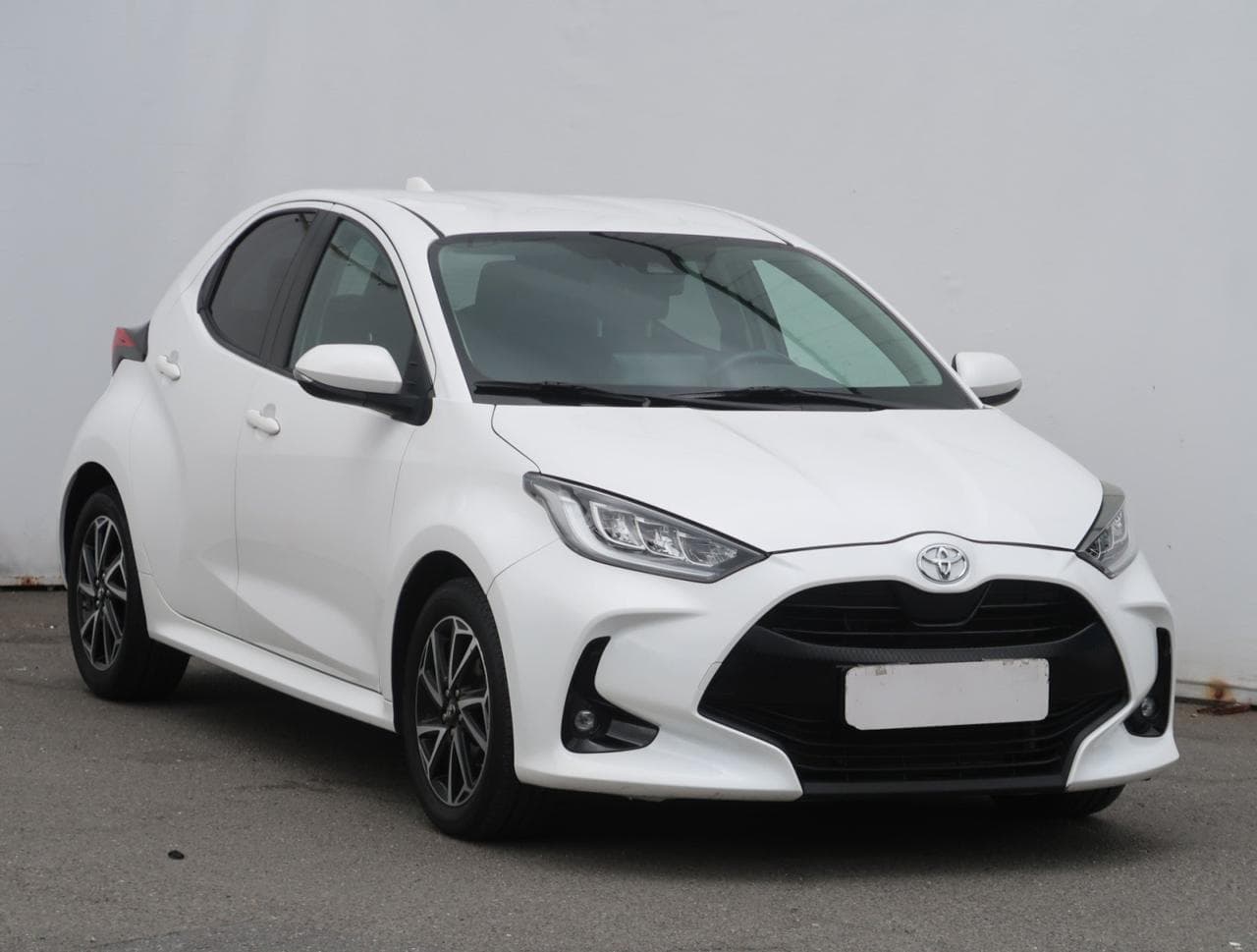 2021 Toyota YARIS