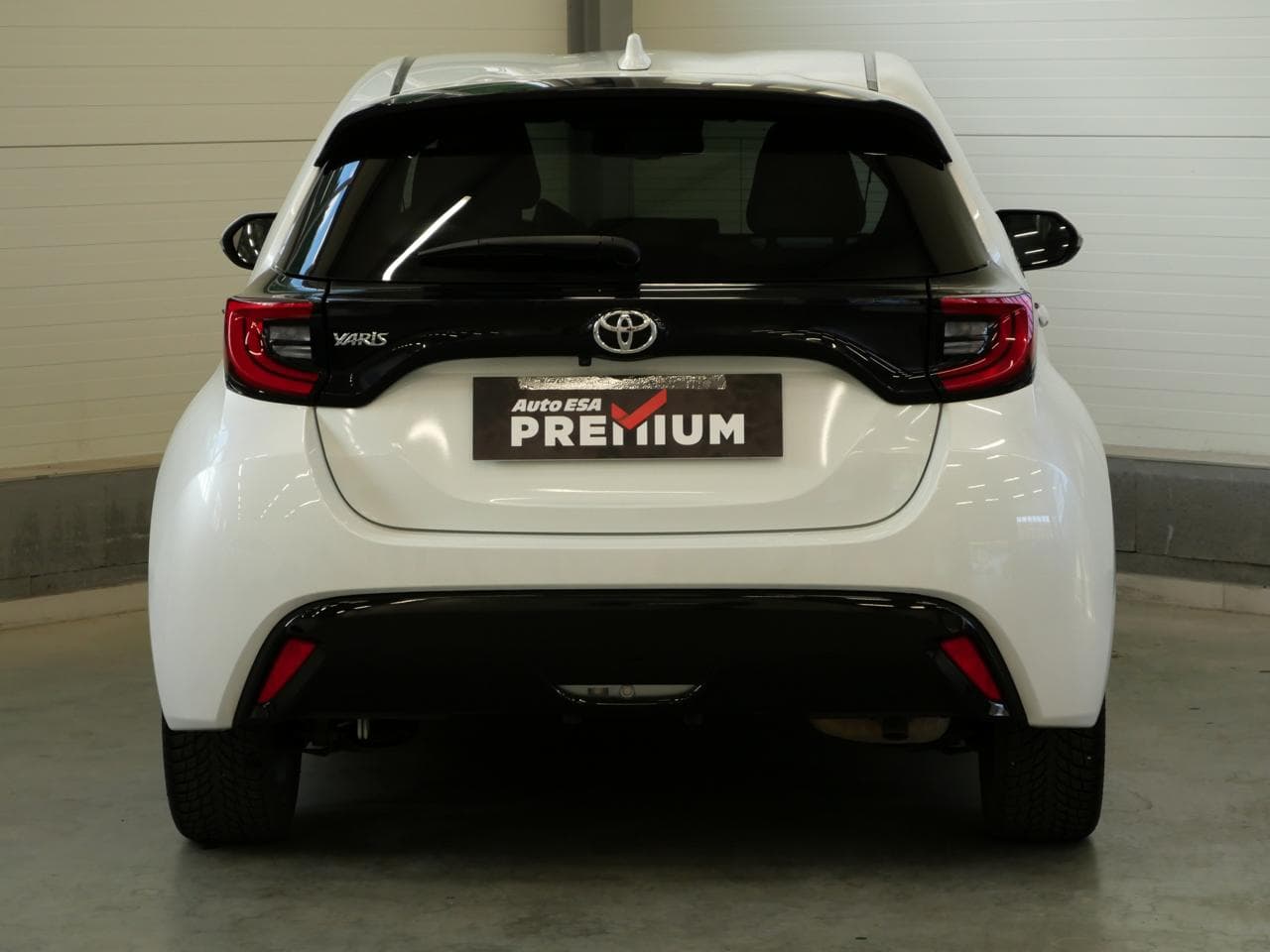 2023 Toyota YARIS - 5