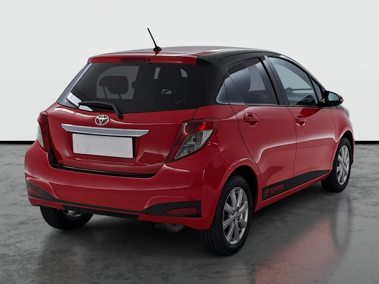 2011 Toyota YARIS - 7