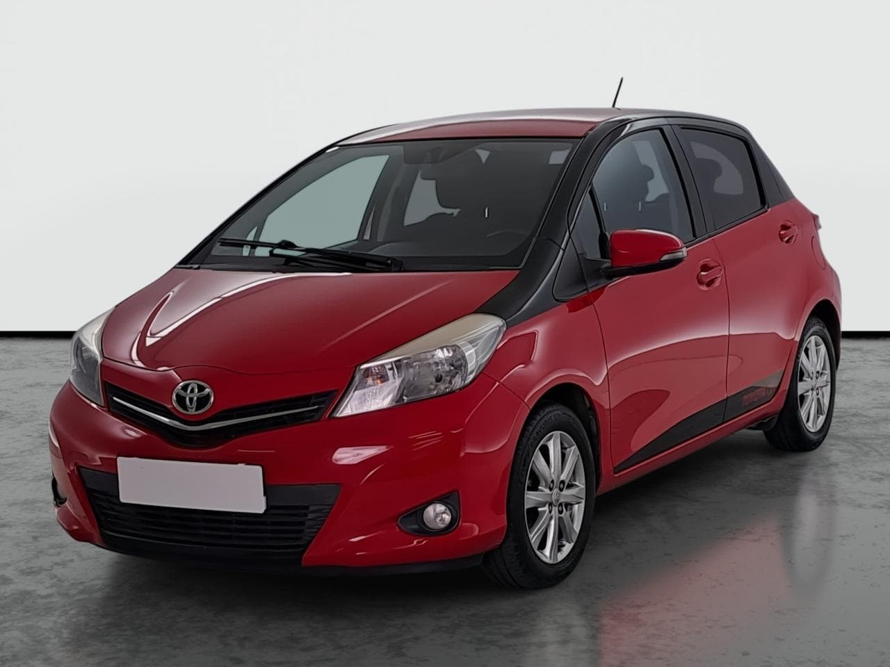 2011 Toyota YARIS - 3