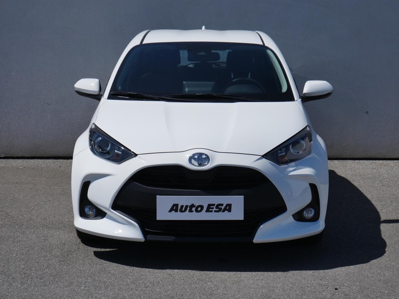 2023 Toyota YARIS - 2