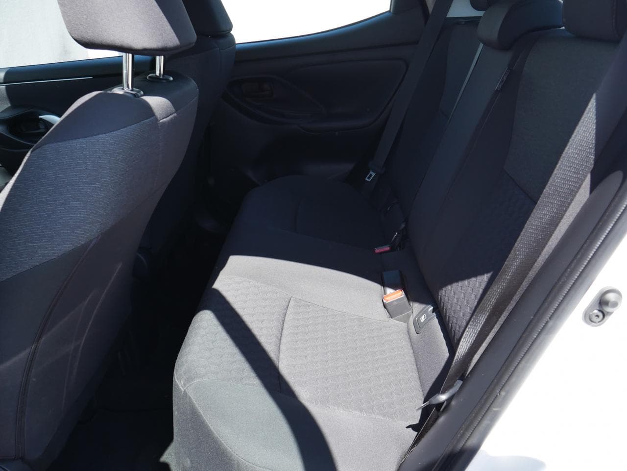 2023 Toyota YARIS - 10