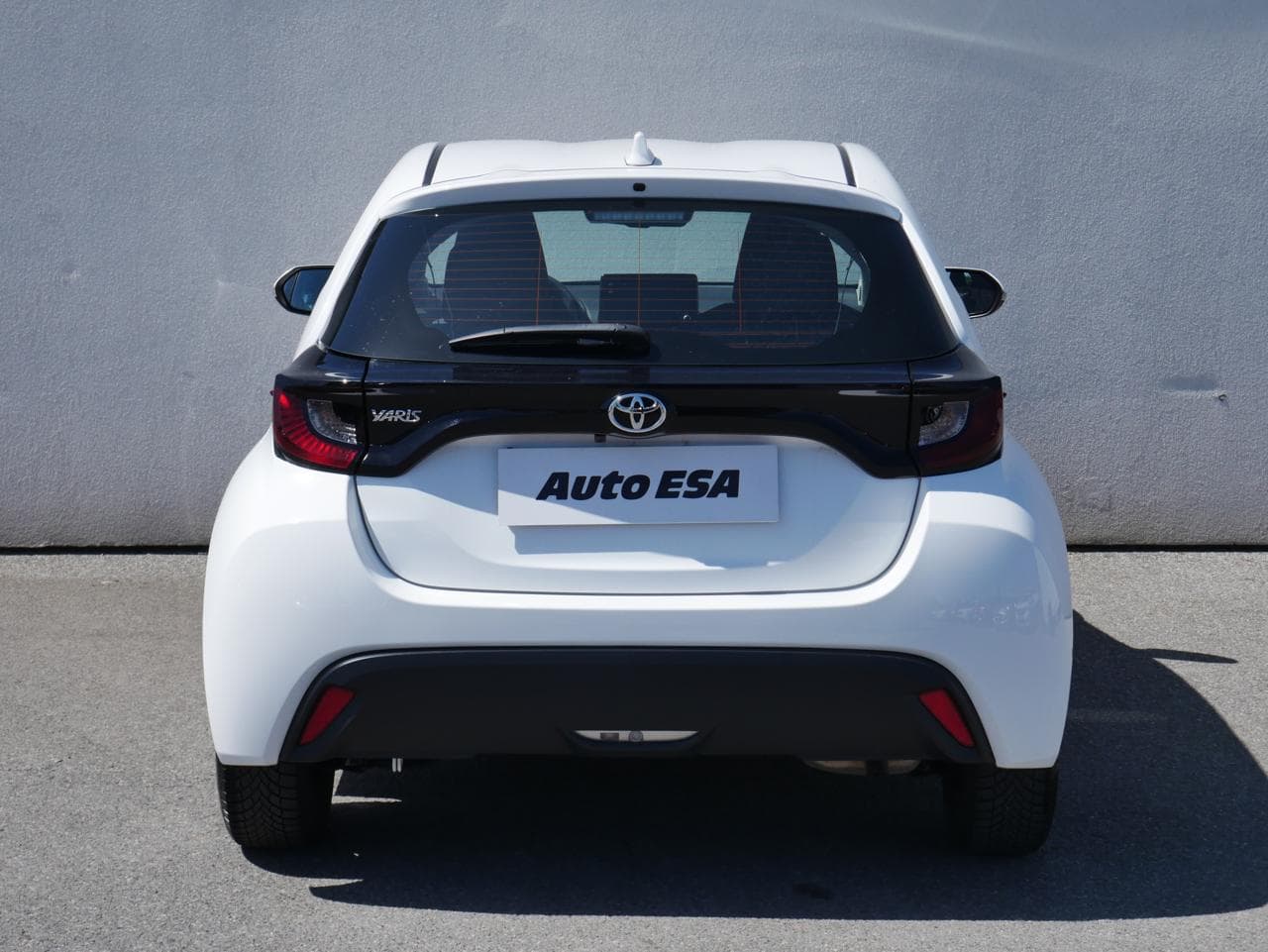2023 Toyota YARIS - 5