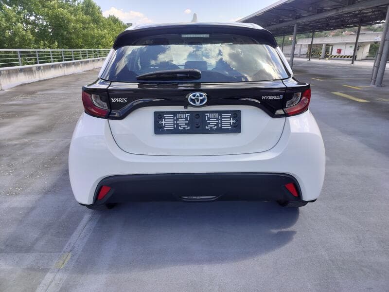 2020 Toyota YARIS - 6