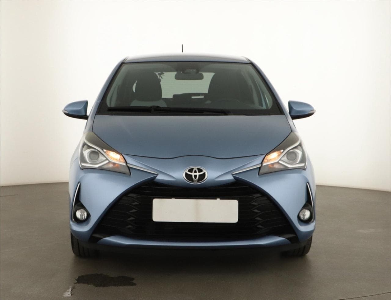 2017 Toyota YARIS - 2