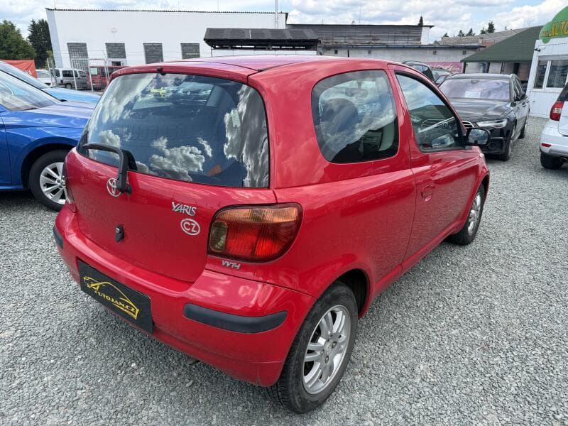 2005 Toyota YARIS - 6