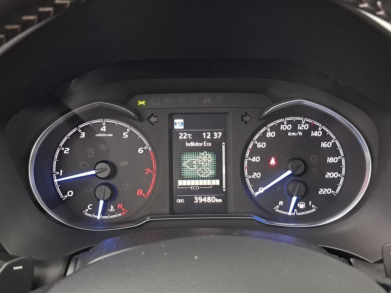 2017 Toyota YARIS - 17