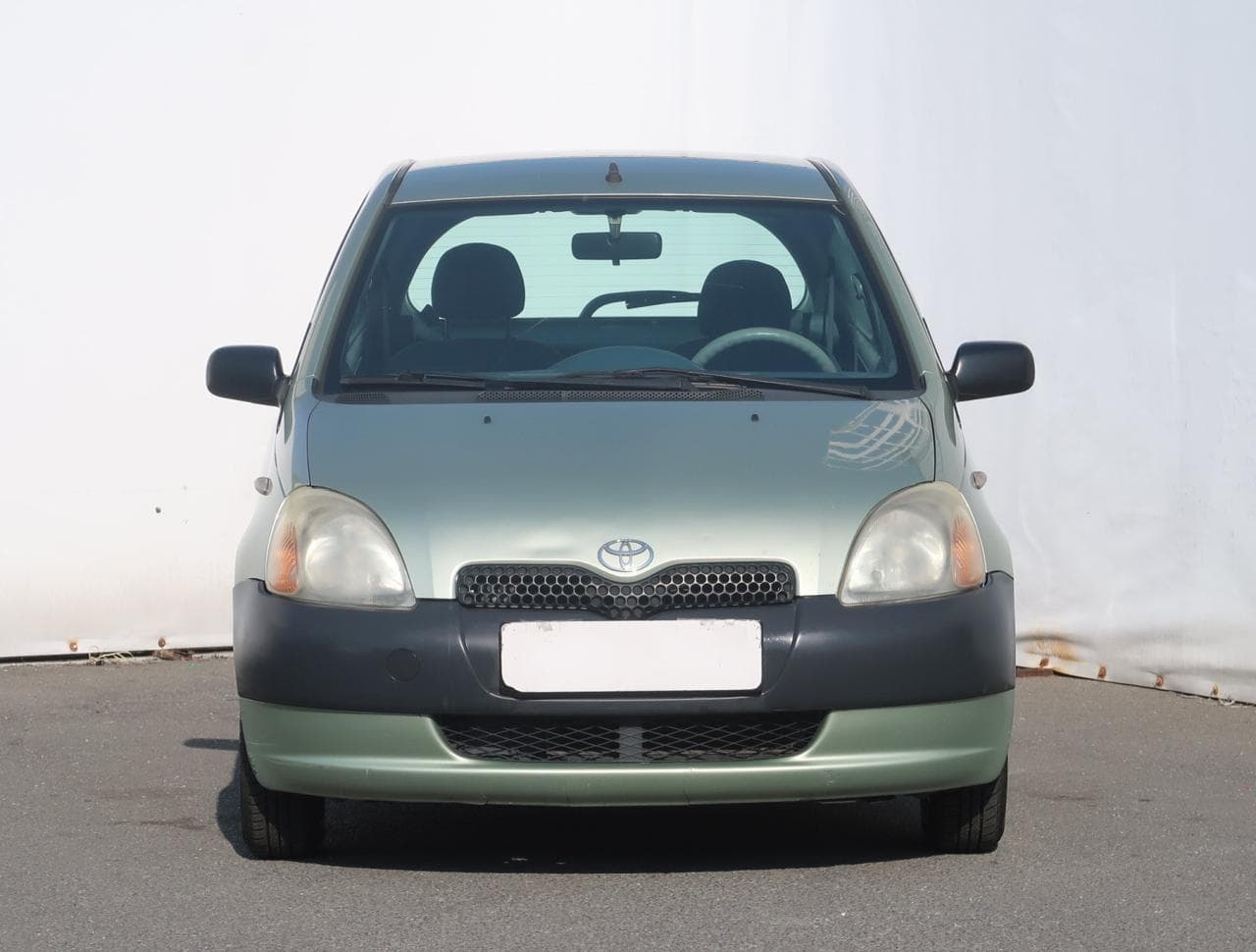 2001 Toyota YARIS - 2