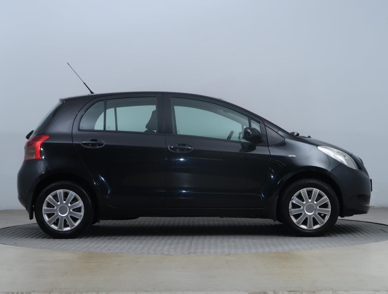 2008 Toyota YARIS - 8