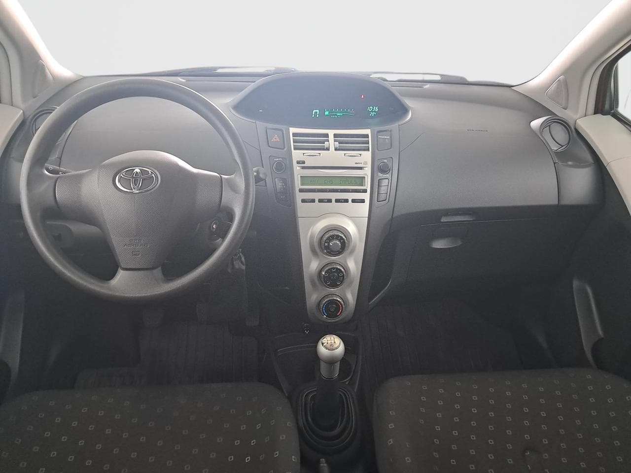 2008 Toyota YARIS - 10