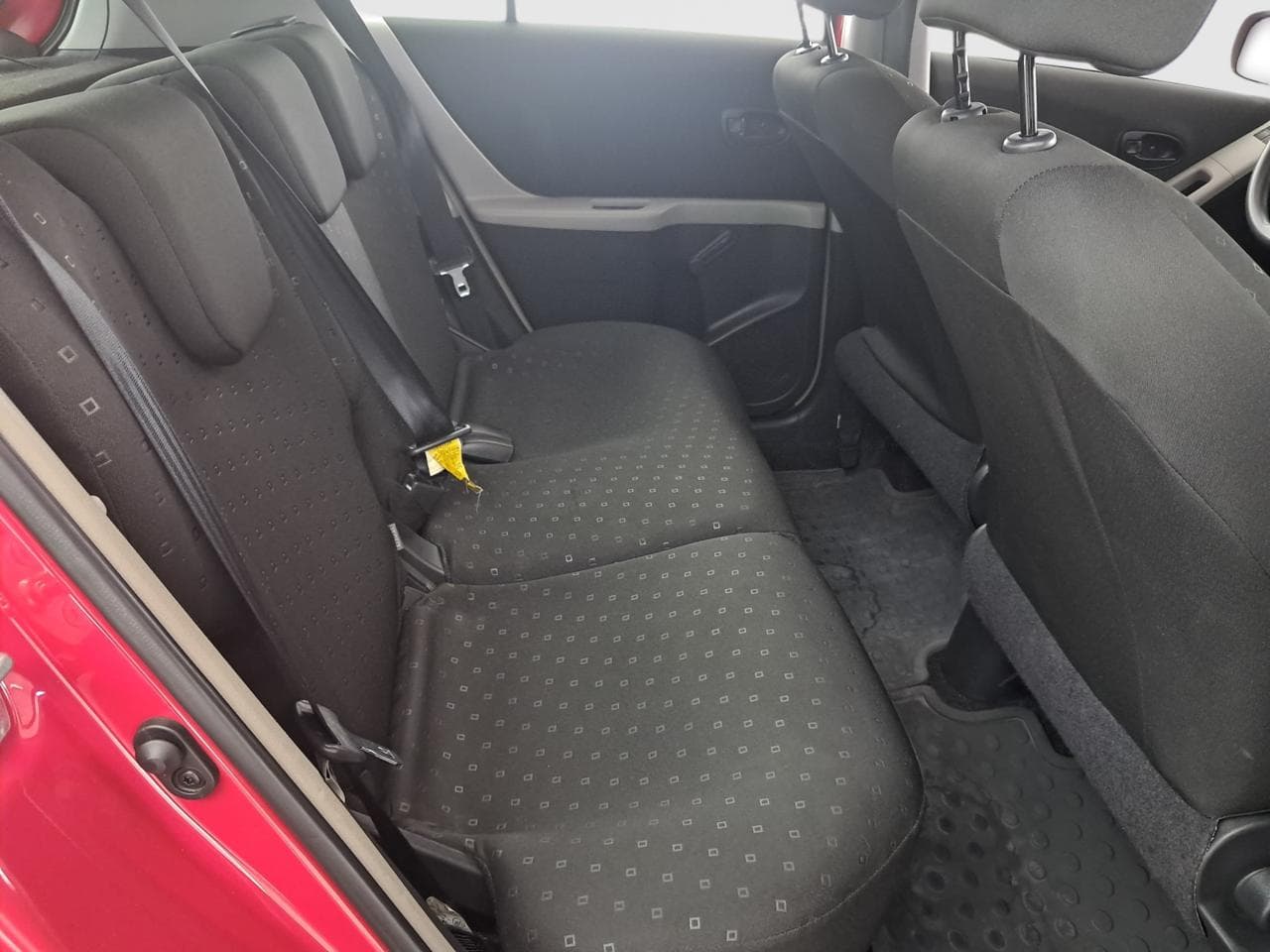 2008 Toyota YARIS - 13