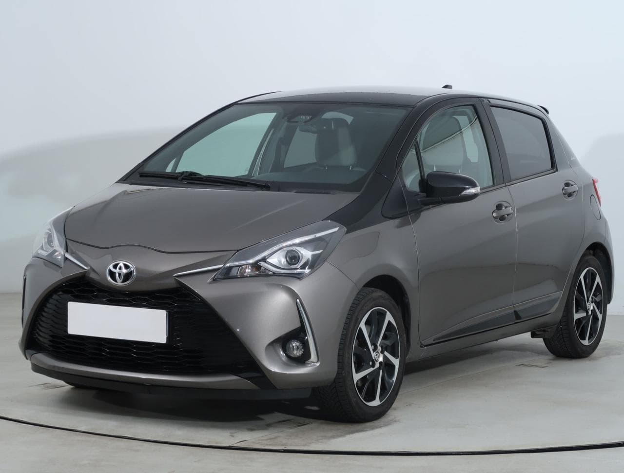 2020 Toyota YARIS - 3