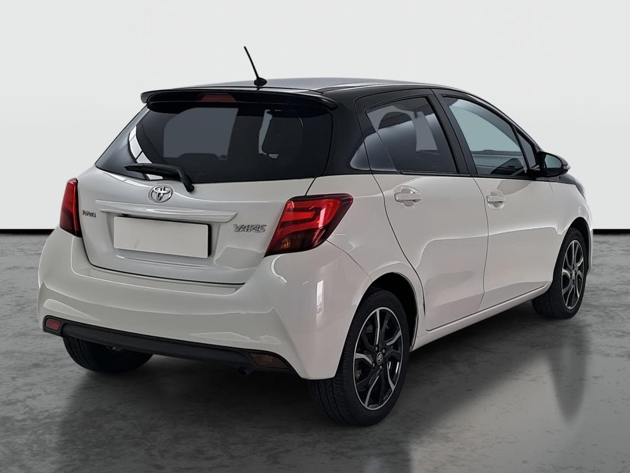 2017 Toyota YARIS - 7