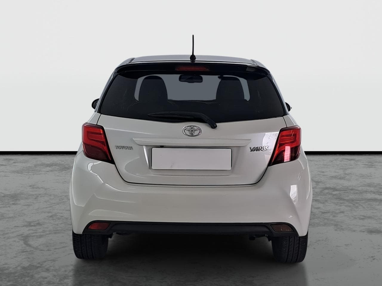 2017 Toyota YARIS - 6