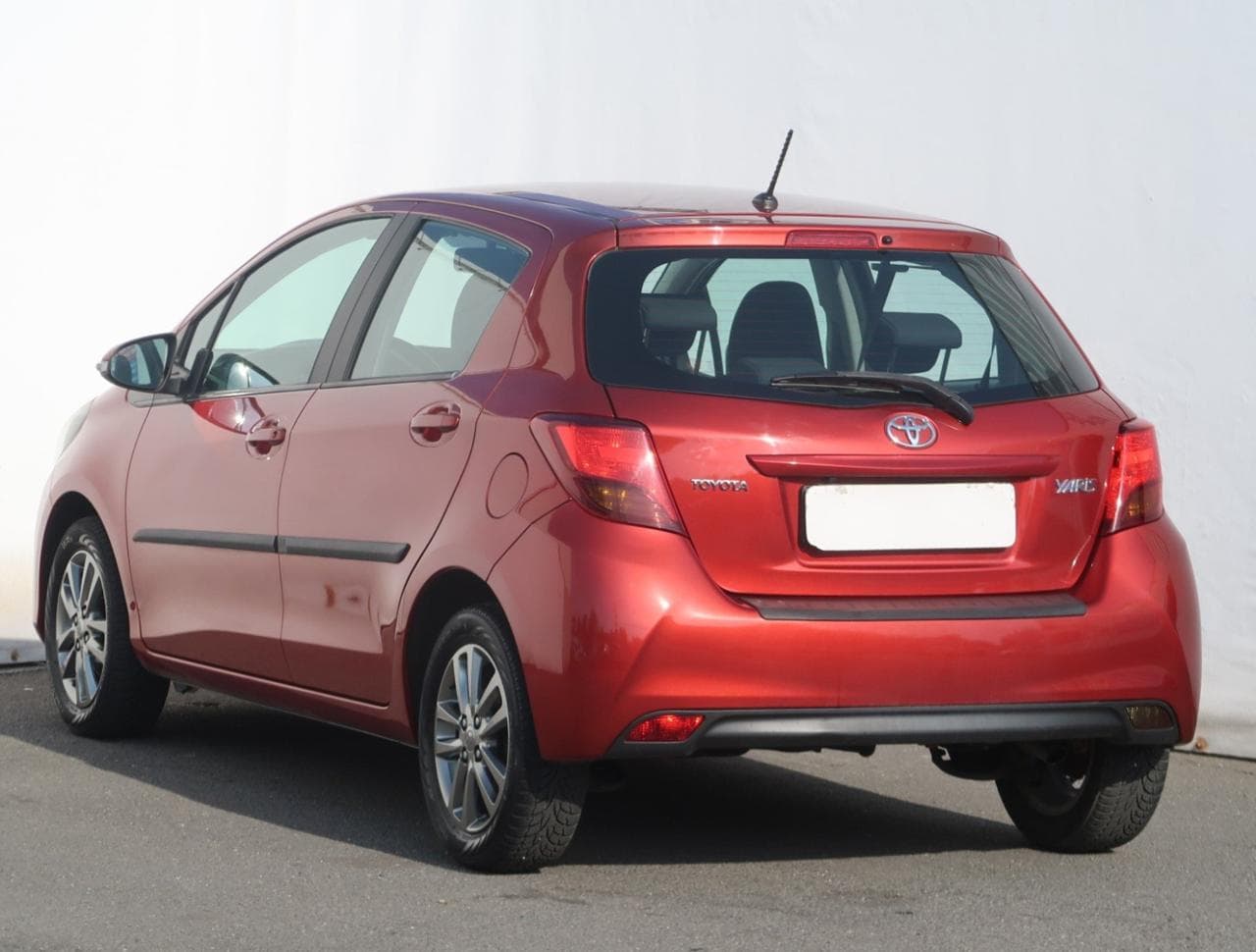 2015 Toyota YARIS - 5
