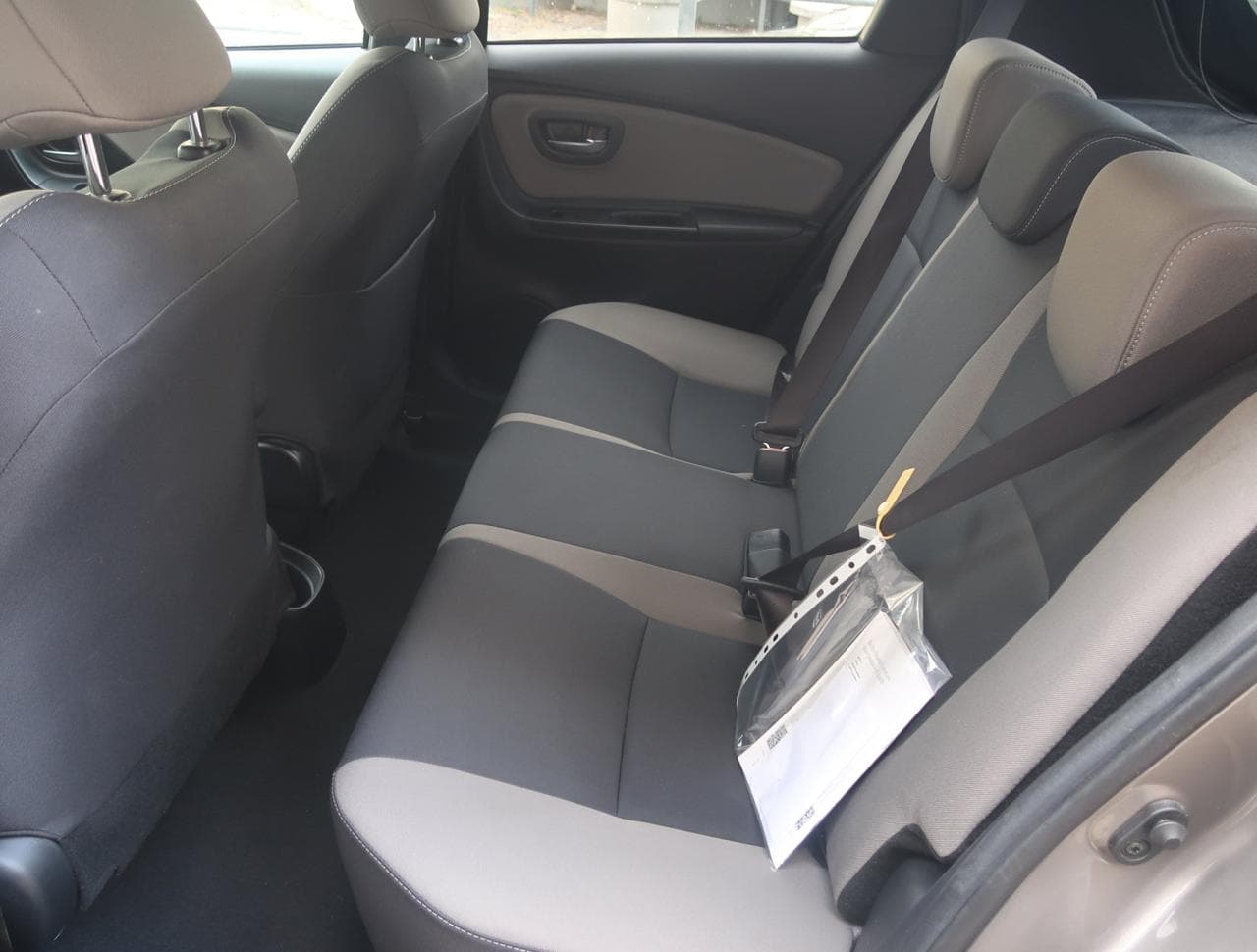 2017 Toyota YARIS - 15
