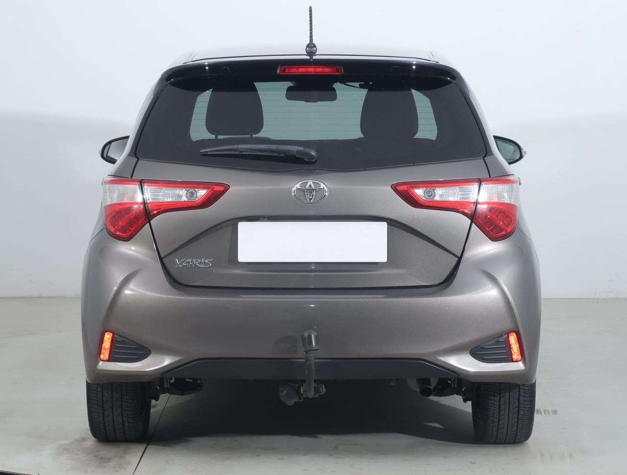 2017 Toyota YARIS - 6
