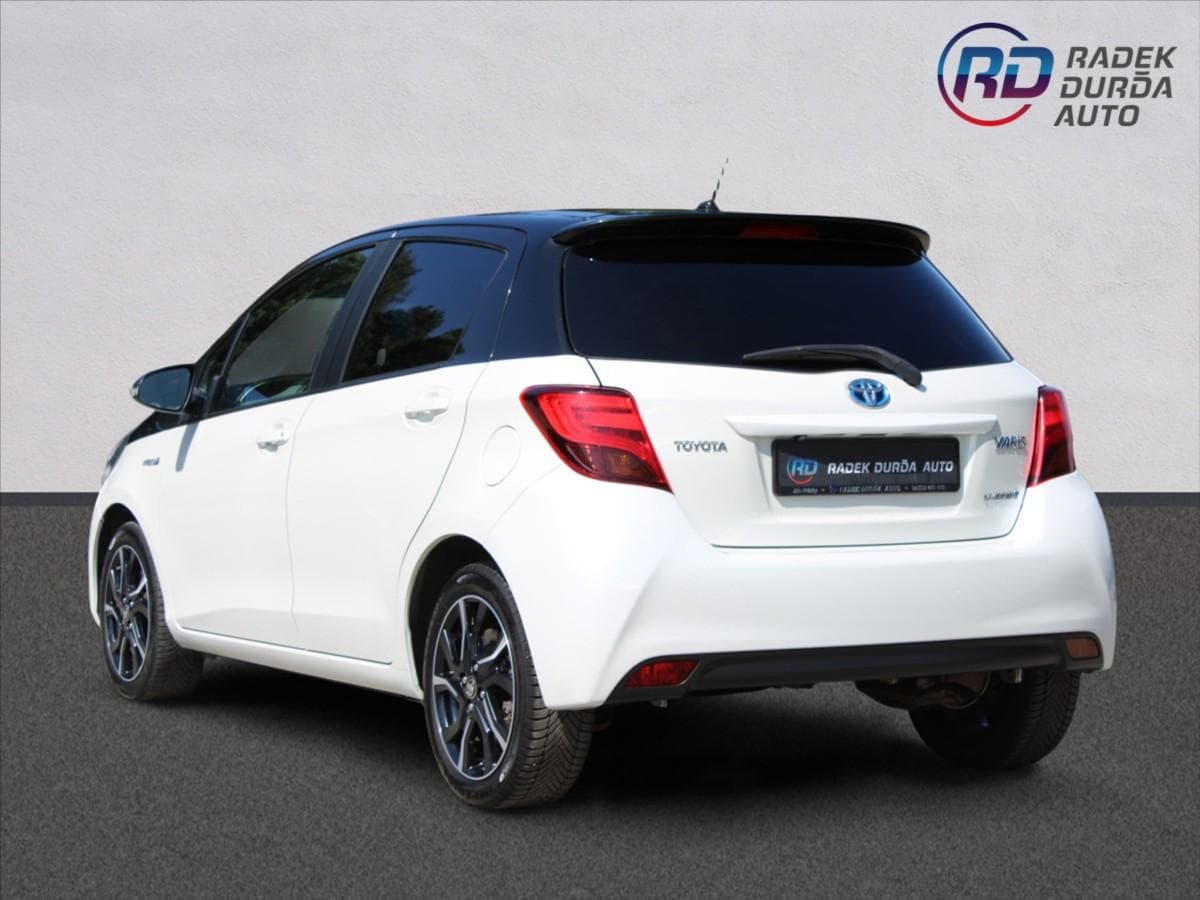 2016 Toyota YARIS - 7