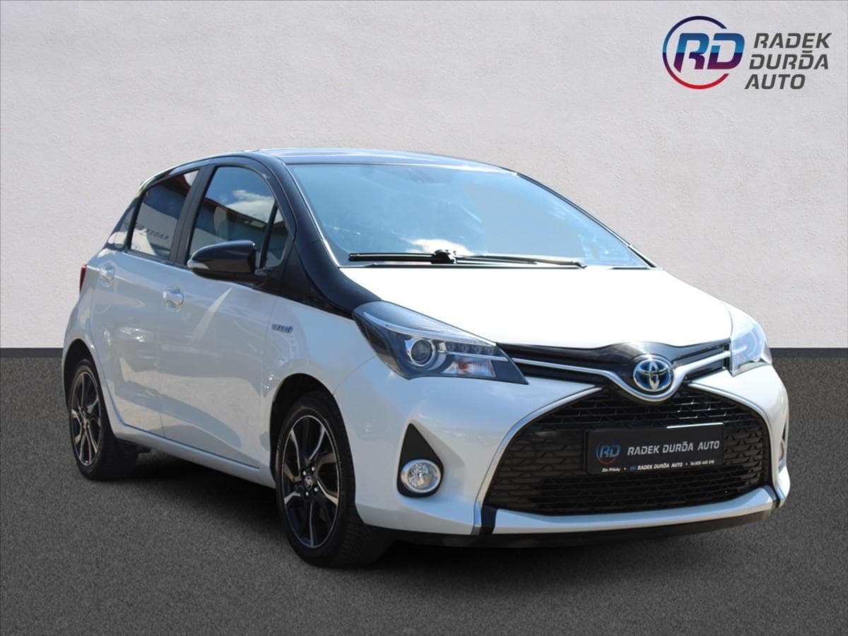 2016 Toyota YARIS - 3