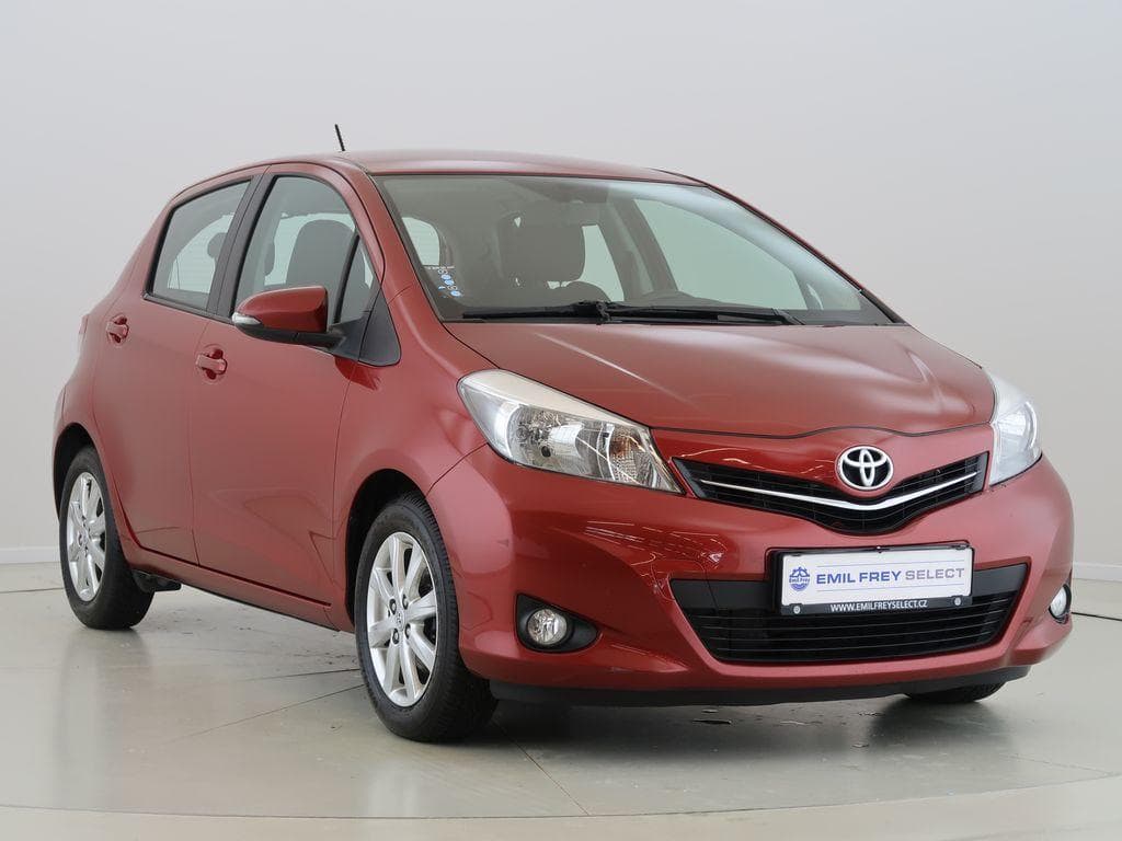 2012 Toyota Yaris - 5