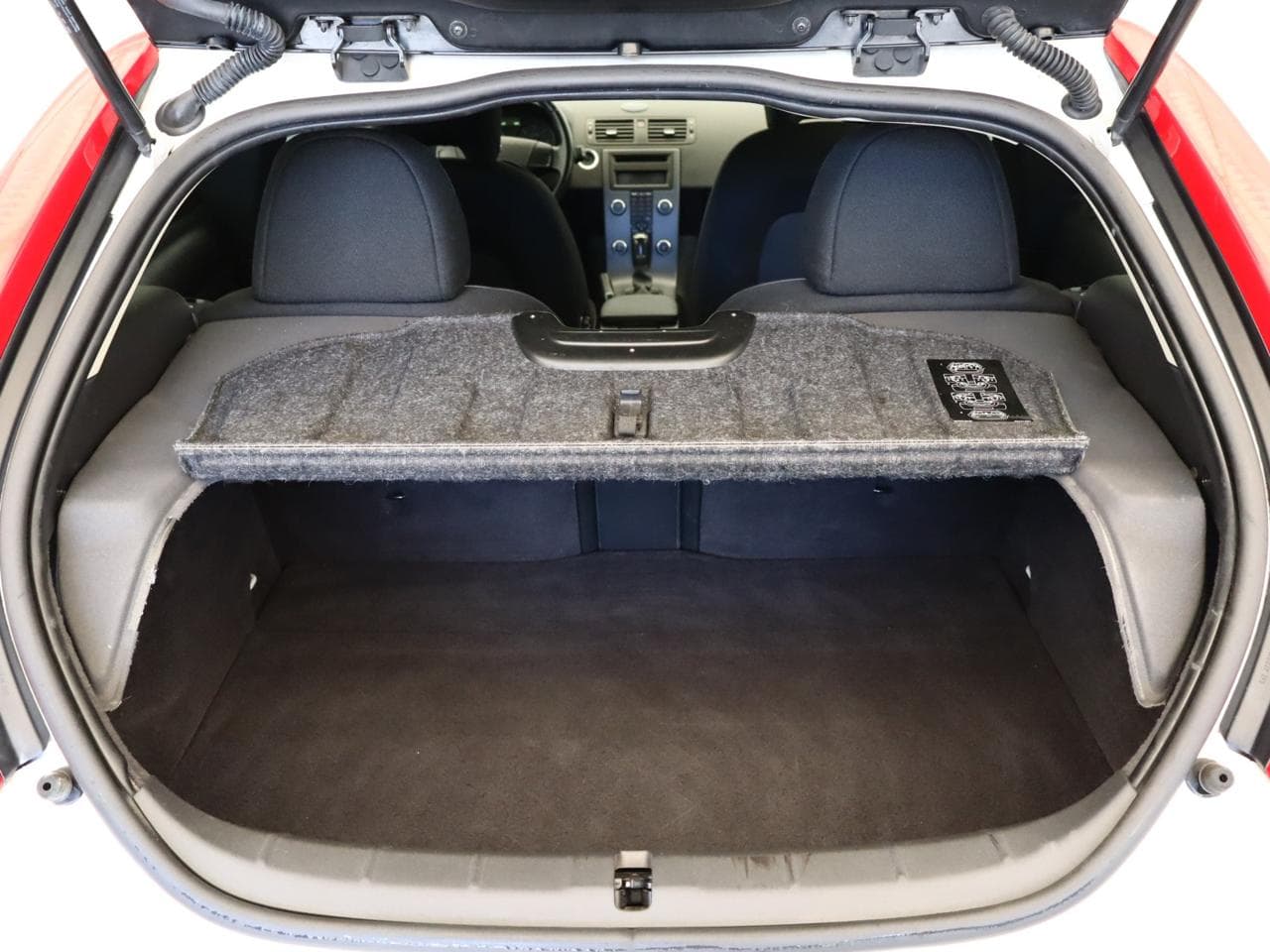 2012 Volvo C30 - 29