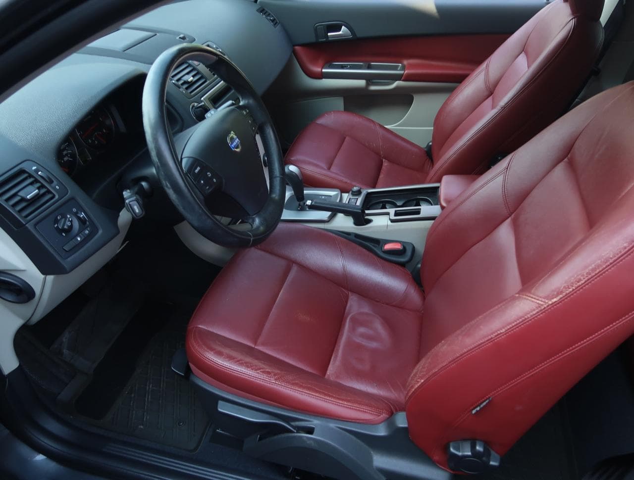 2011 Volvo C30 - 29