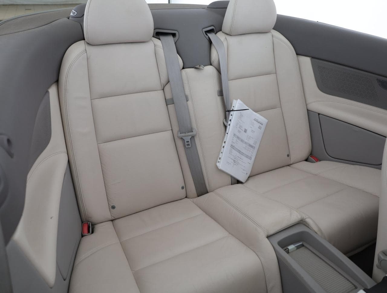2011 Volvo C70 - 11