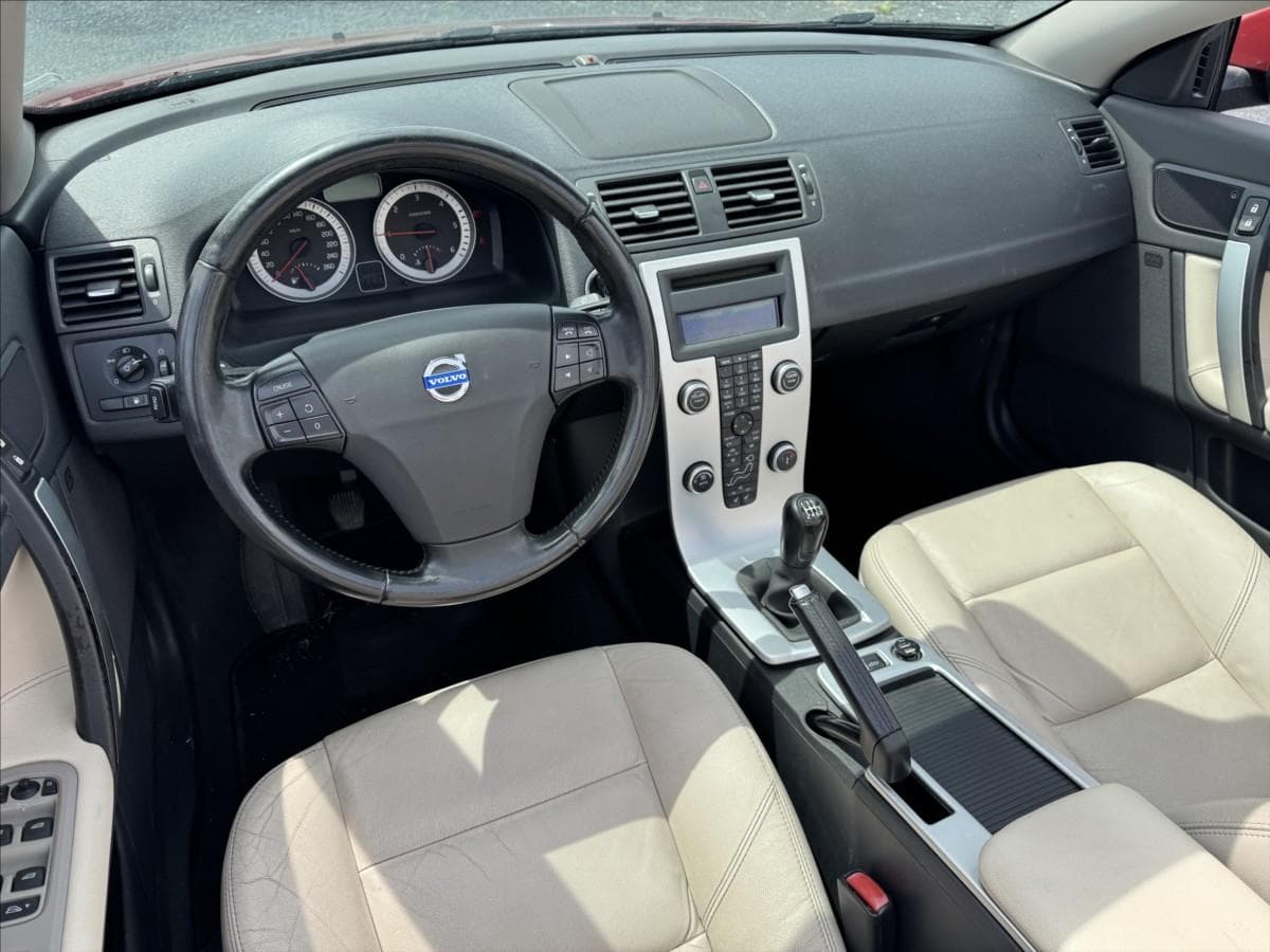 2011 Volvo C70 - 11