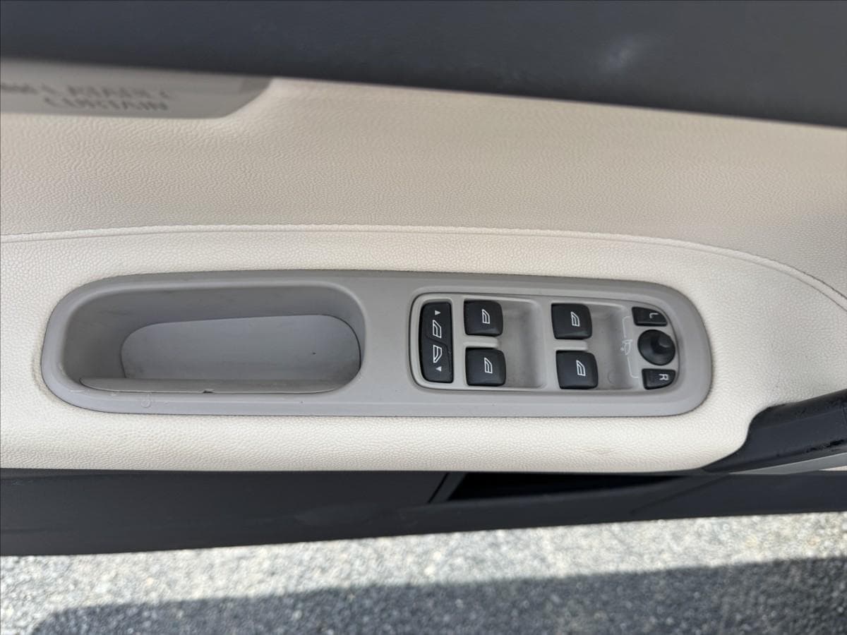 2011 Volvo C70 - 14