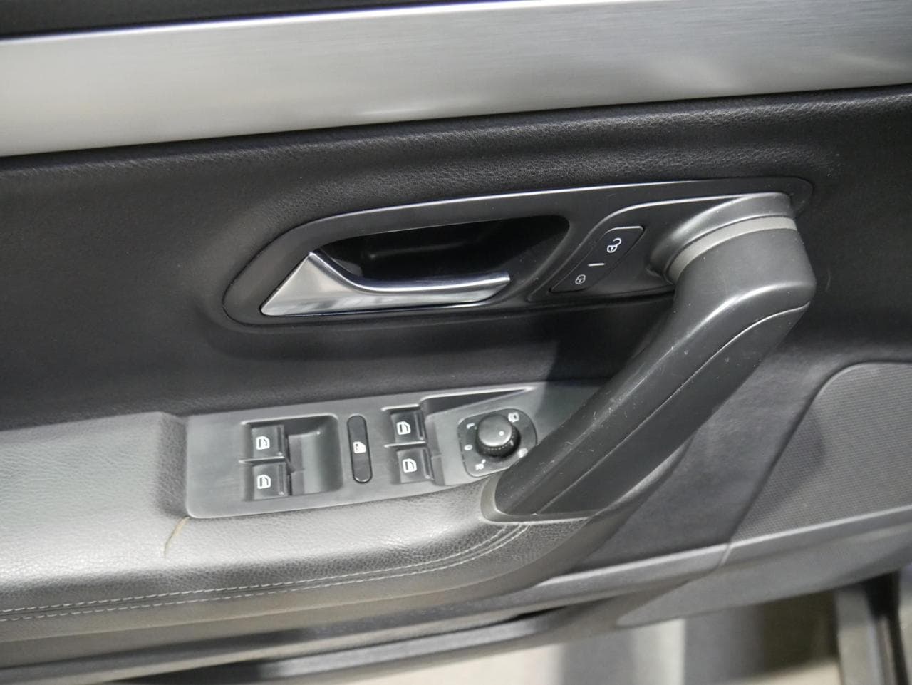 2013 Volkswagen Cc - 11