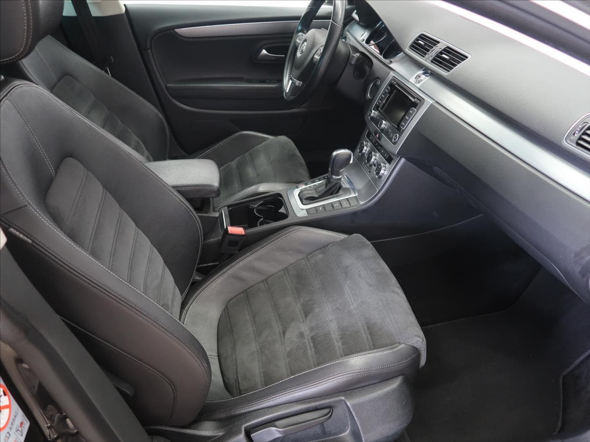 2014 Volkswagen Cc - 13