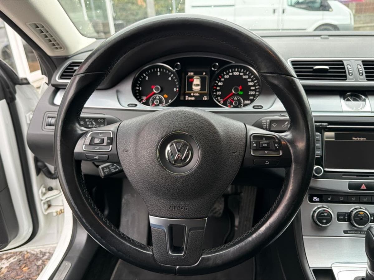 2015 Volkswagen Cc - 21