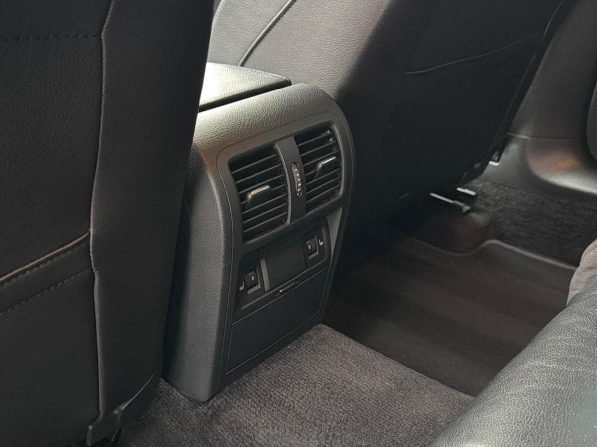 2015 Volkswagen Cc - 31