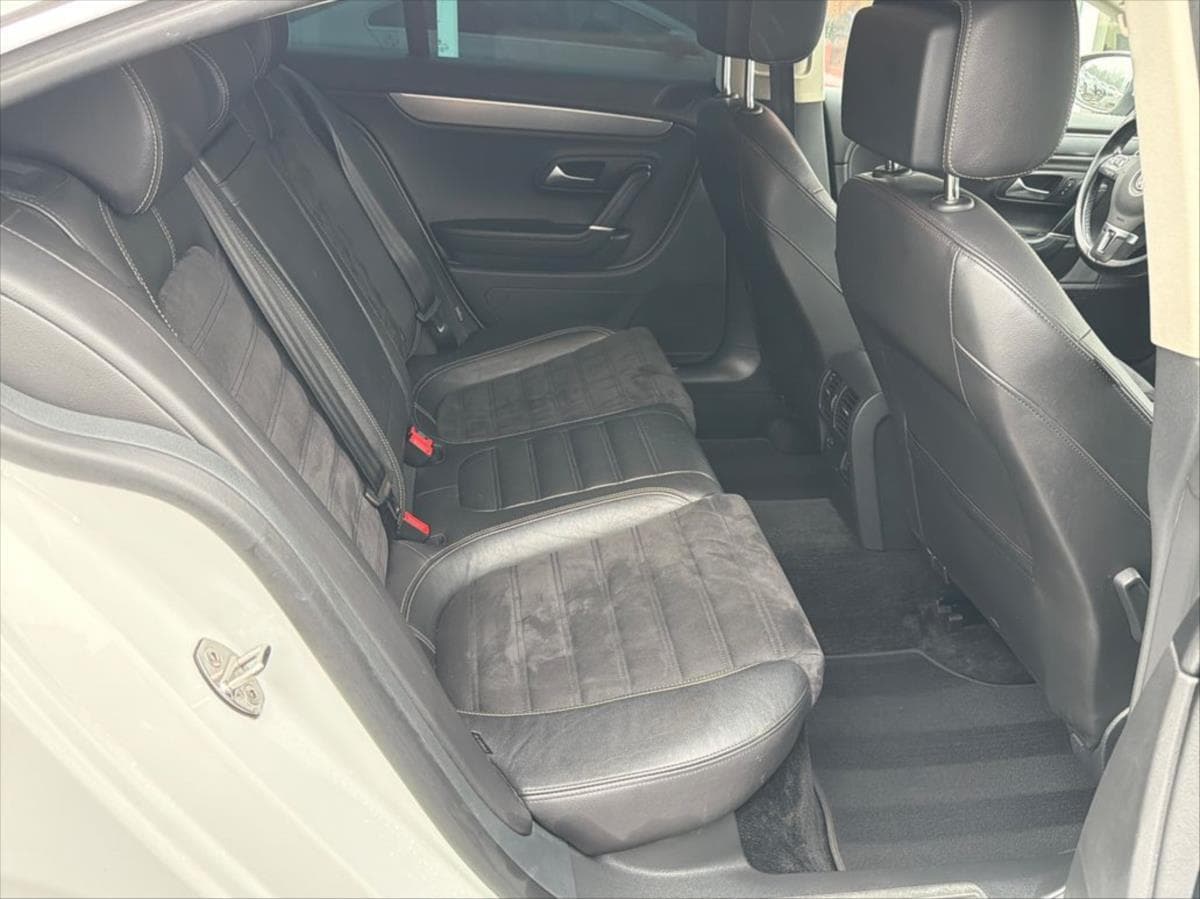 2015 Volkswagen Cc - 33