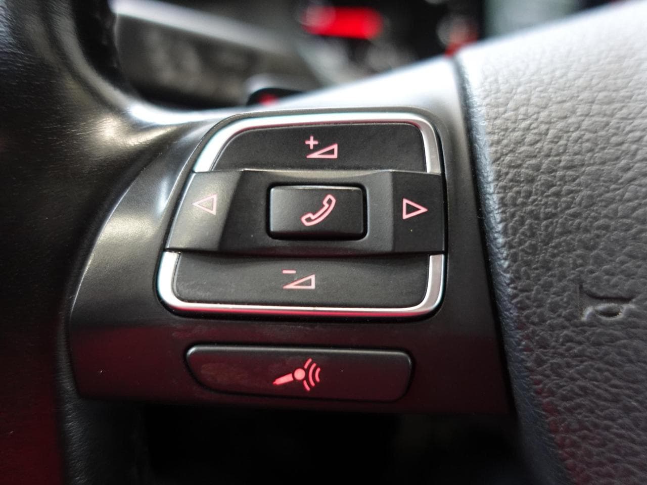 2012 Volkswagen CC - 16