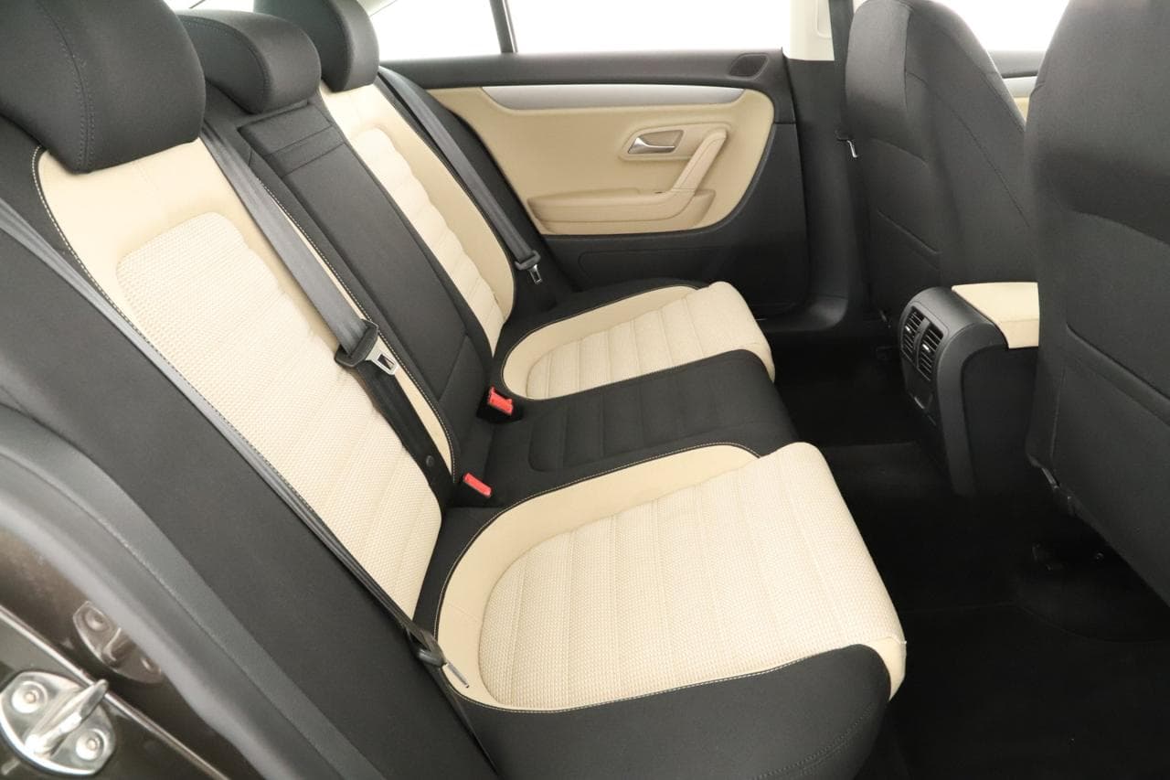 2013 Volkswagen Cc - 21