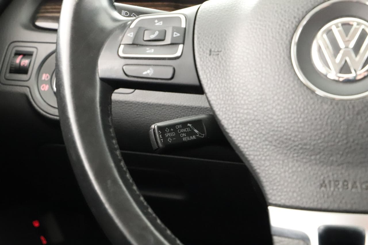 2012 Volkswagen CC - 41