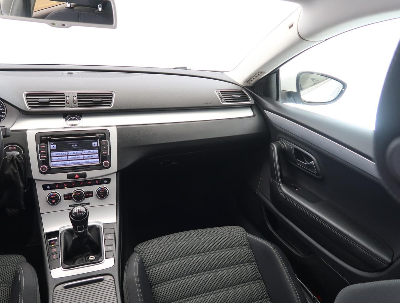 2012 Volkswagen CC - 11