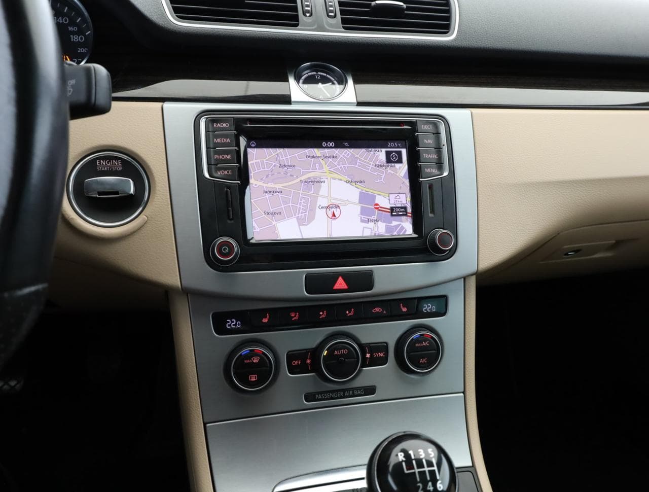 2015 Volkswagen CC - 16