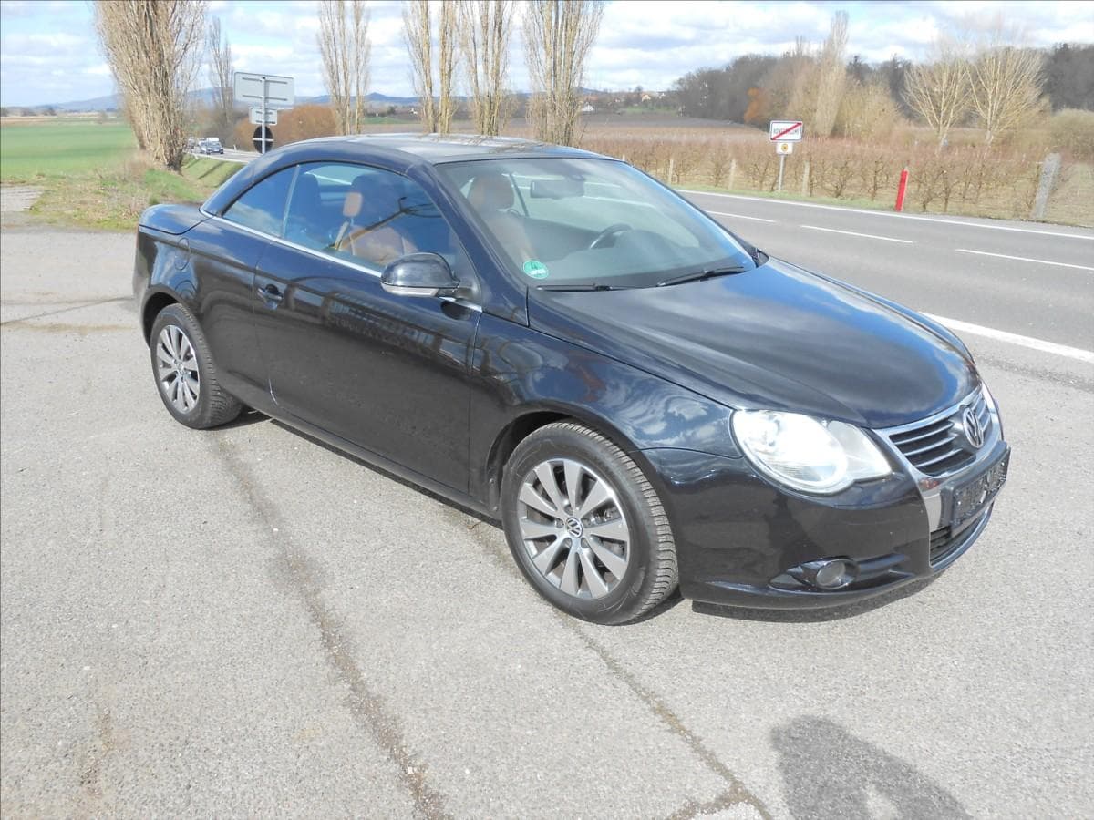 2008 Volkswagen Eos - 17