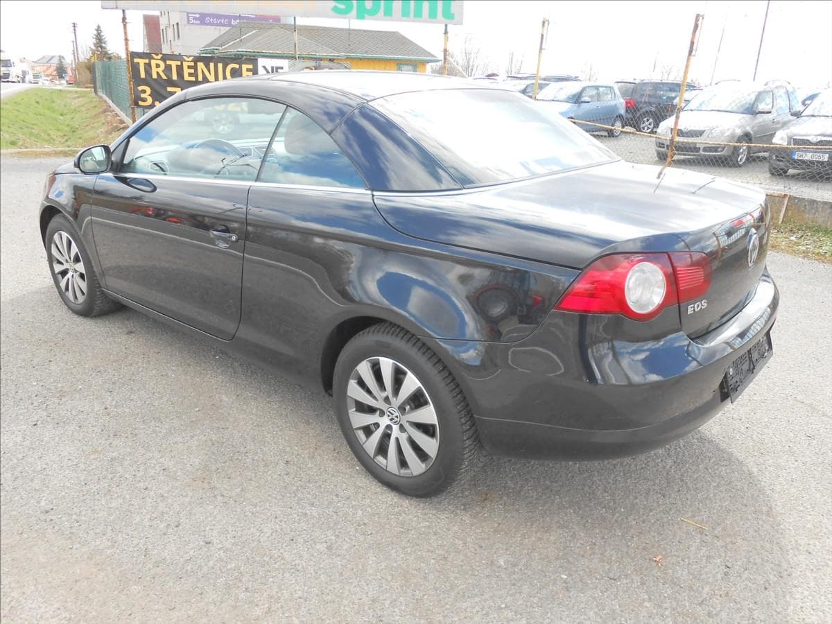 2008 Volkswagen Eos - 25