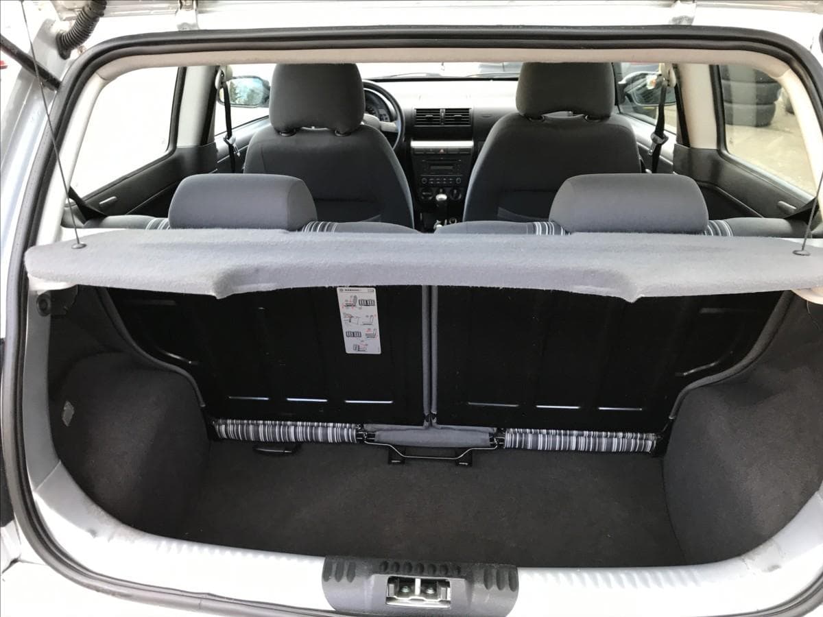 2006 Volkswagen FOX - 7