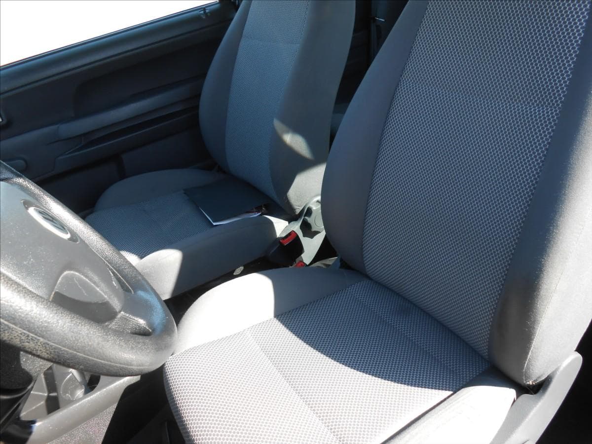 2007 Volkswagen FOX - 8