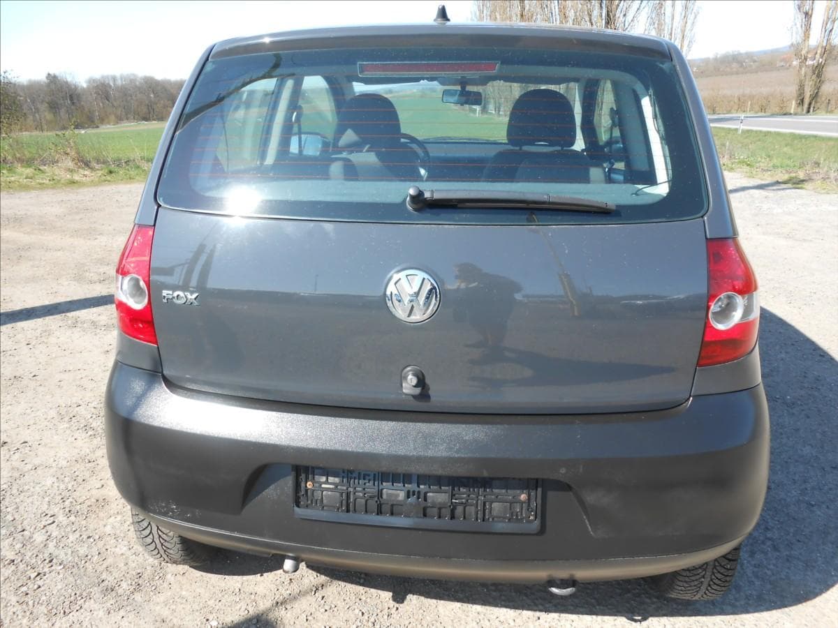 2007 Volkswagen FOX - 20