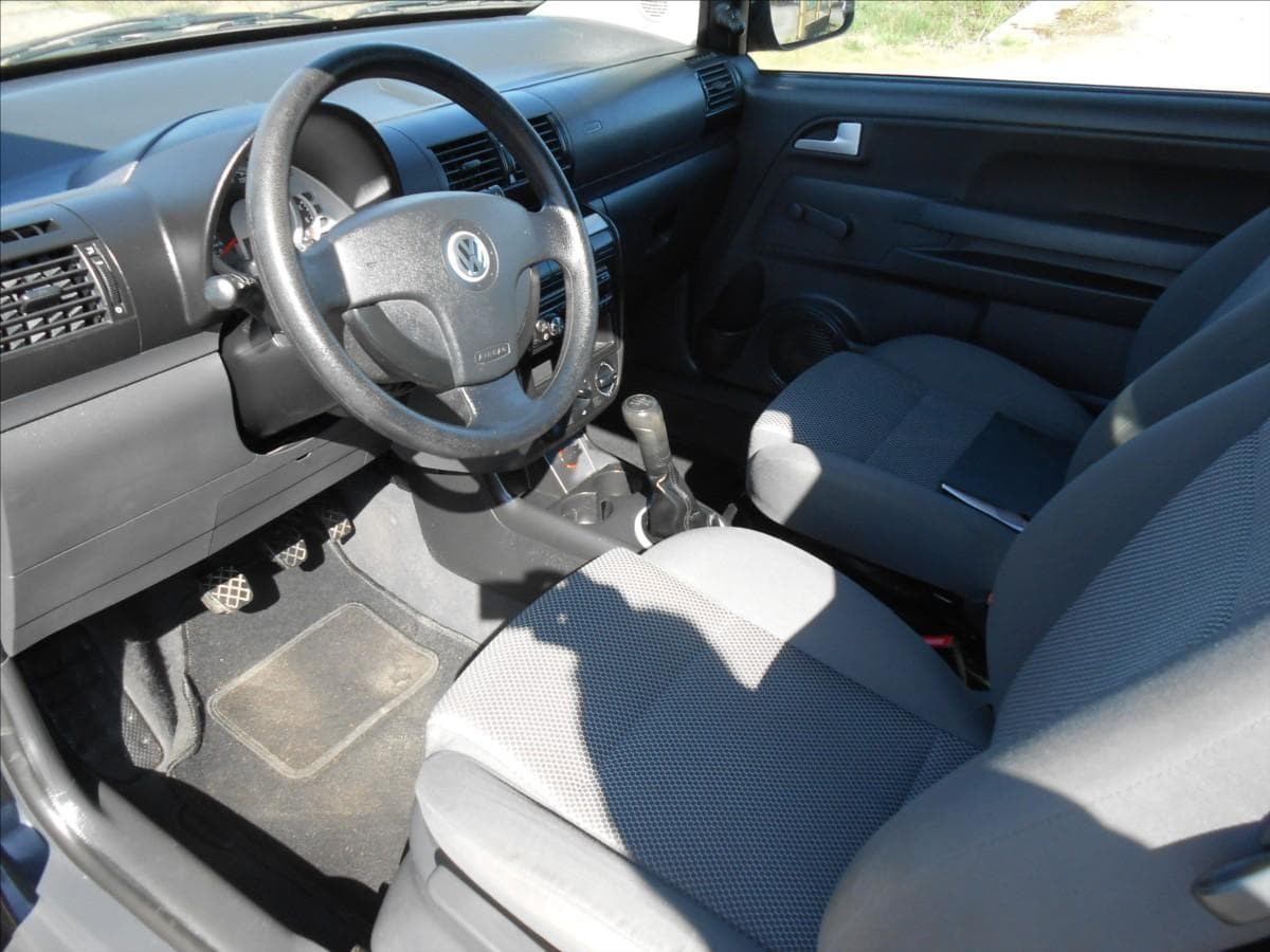 2007 Volkswagen FOX - 7