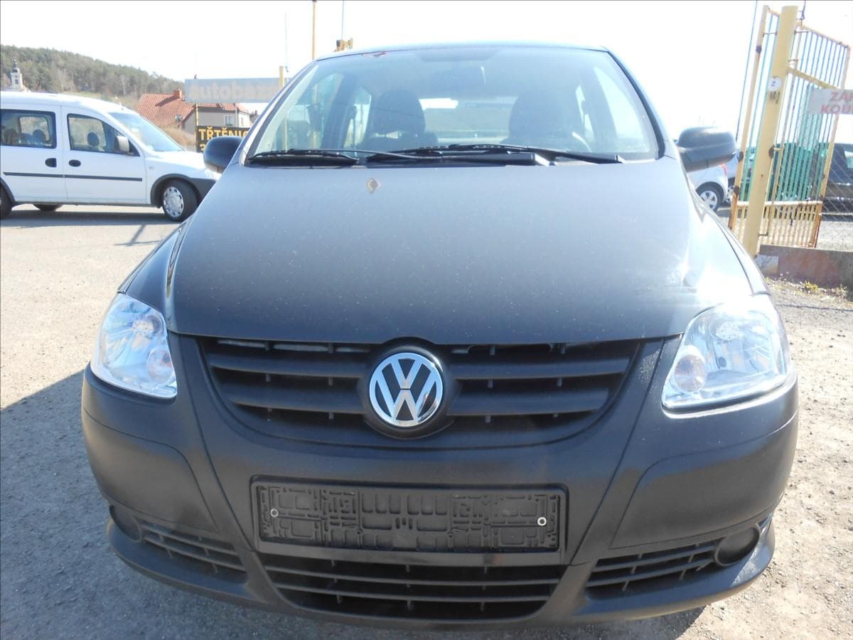 2007 Volkswagen FOX - 19