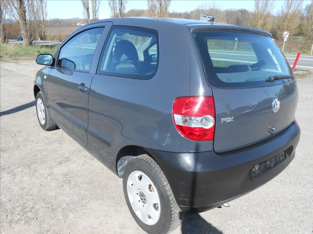 2007 Volkswagen FOX - 5